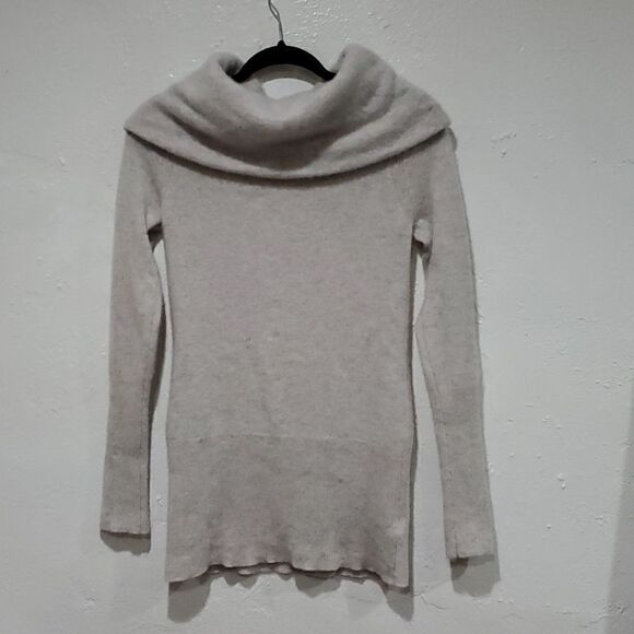 Saks 5th Ave Cashmere Sweater Size XS - Picture 1 of 13